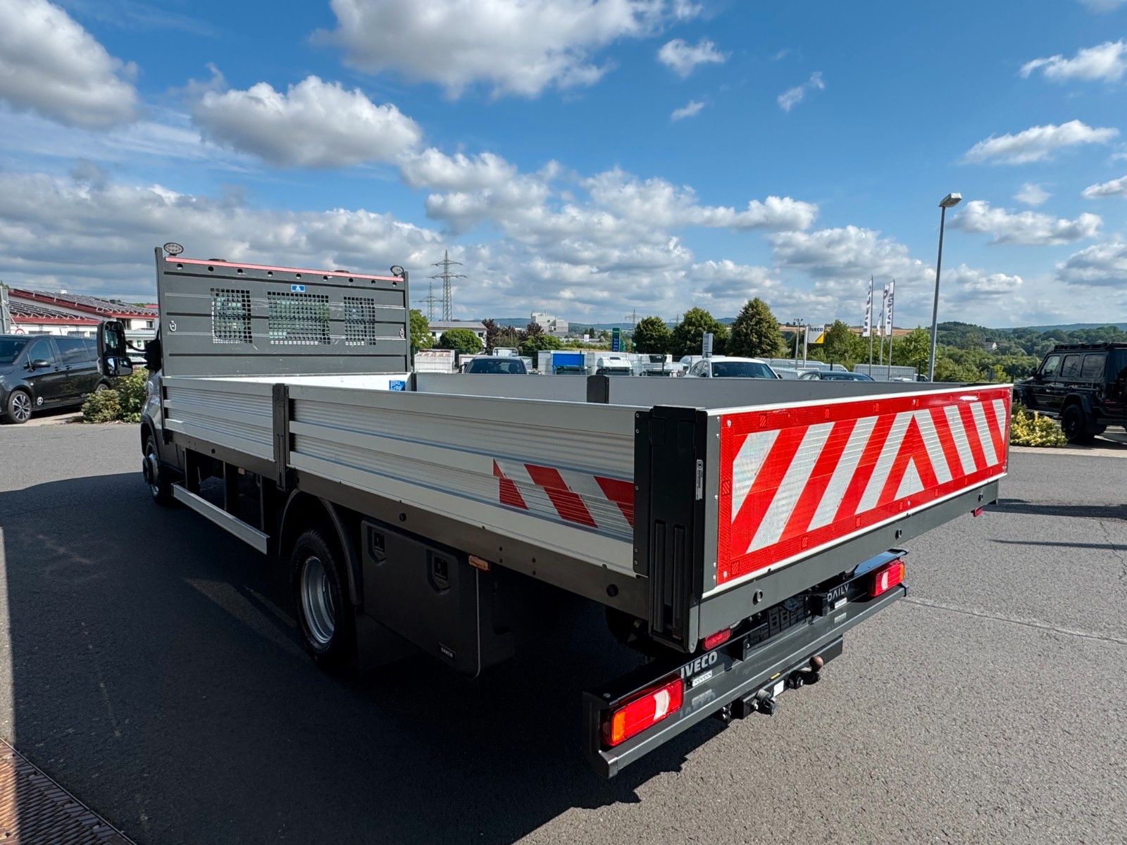 Fahrzeugabbildung Iveco Daily 70C18 HA8 3.0L A8 *R.4.350mm*Automatik*AHK