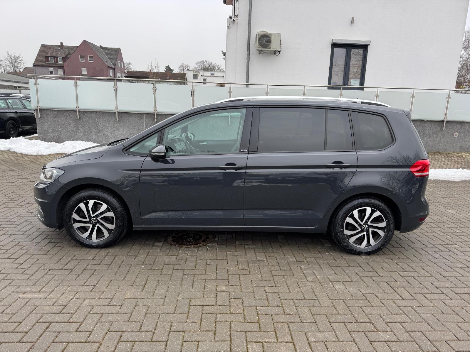 Volkswagen Touran Active DSG/Virtual/ACC/