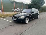 BMW 325i xDrive Touring - BMW 325 in Hannover