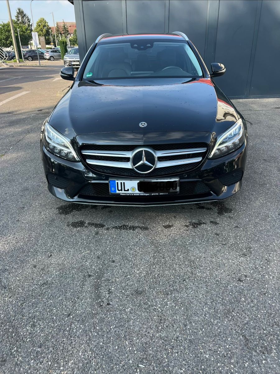 MERCEDES-BENZ C 300 de T Autom. -