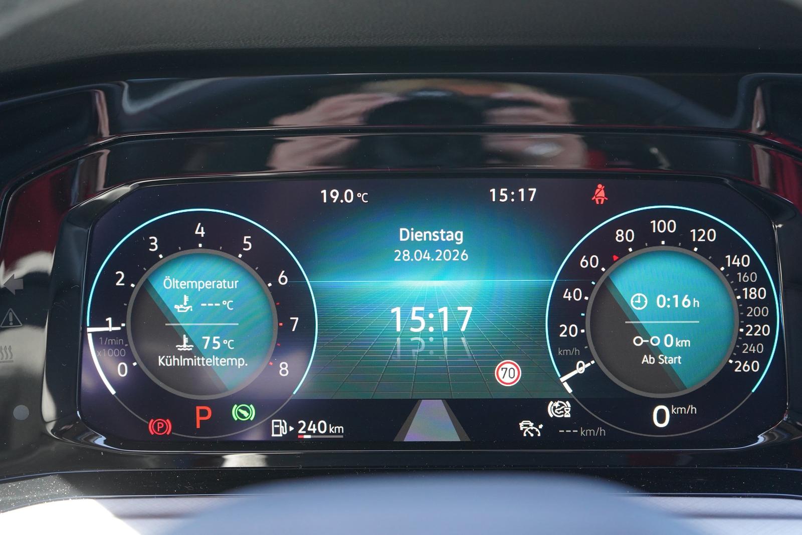 Volkswagen Golf VIII Variant Life eTSI LED Navi App-Connect, миниатюра 24