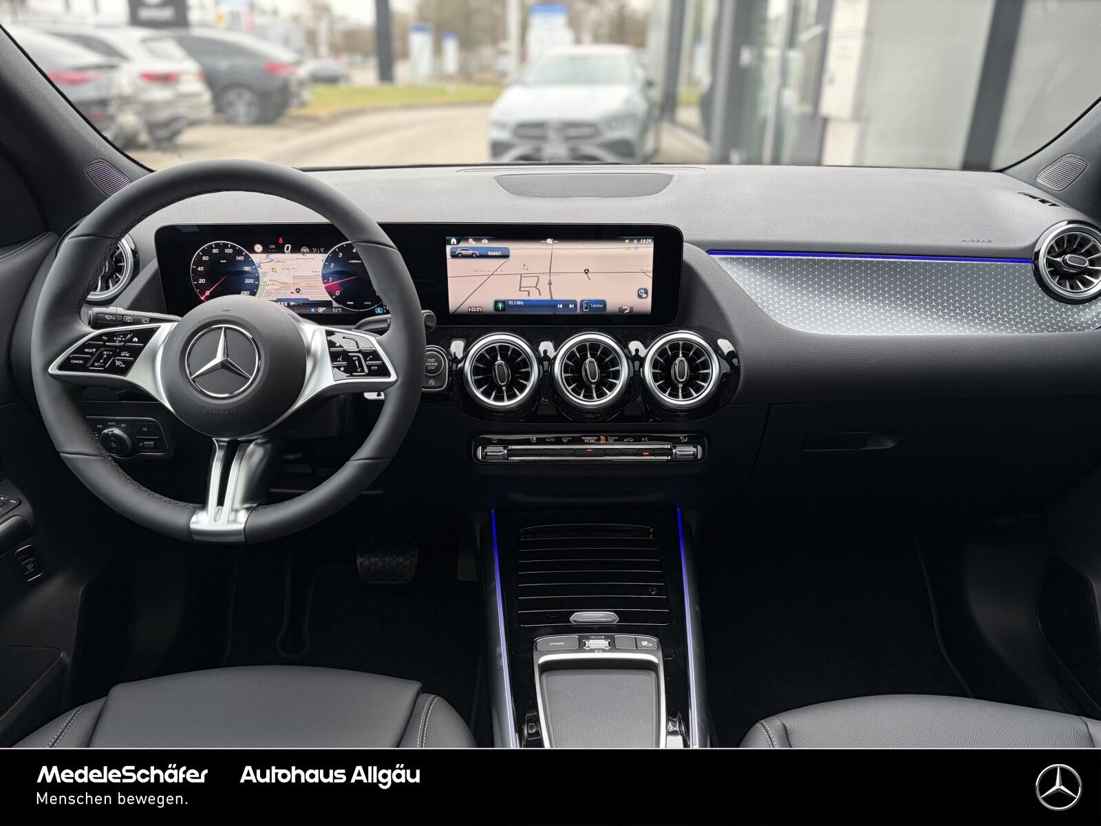 Mercedes-Benz GLA Night Distr AHK PanoSD KeylGO Sound 360, миниатюра 5
