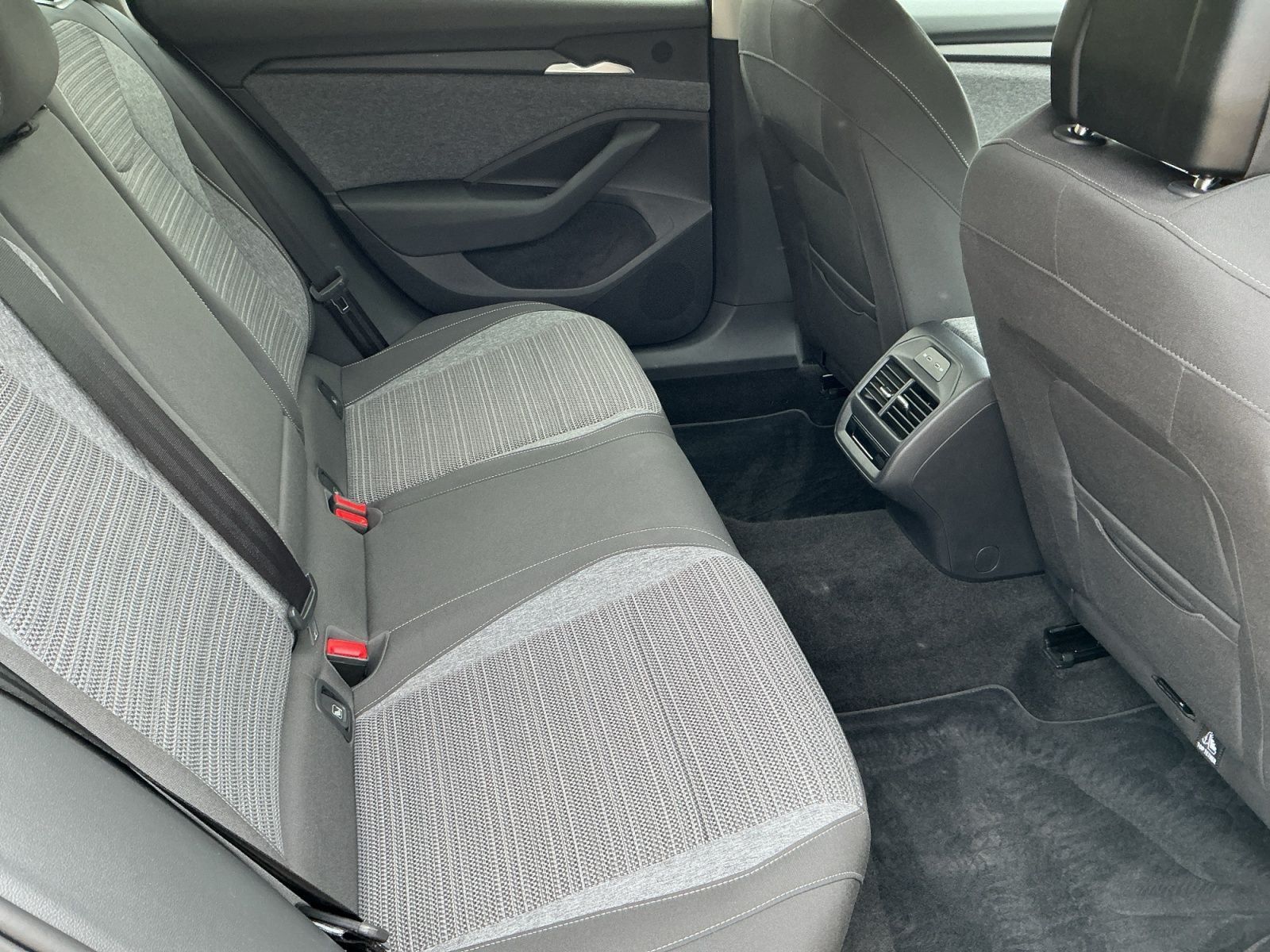 Skoda Superb - Bild 15