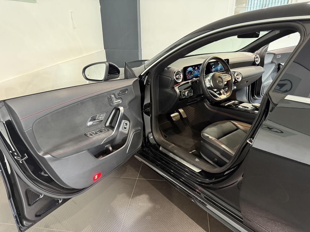 Mercedes-Benz CLA 220 Shooting Brake