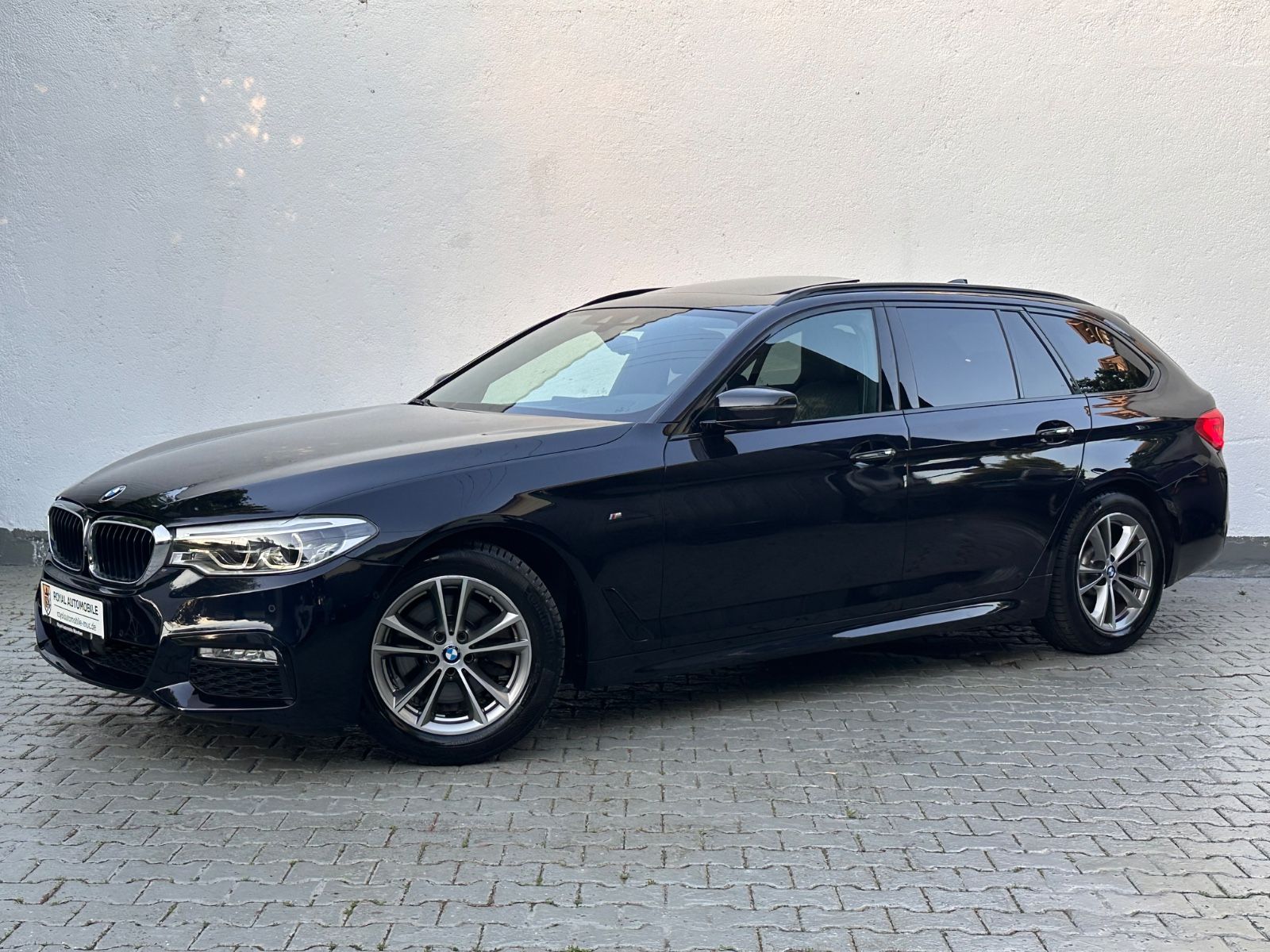 BMW 520d Touring M-Sport/Pano/HUD/H&amp;K/Nappa-Leder