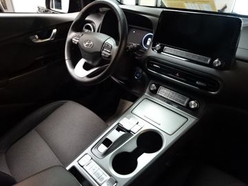 Fotografie 13 des Hyundai KONA Elektro Edition 30/WäPumpe/Navi/SHZ/RFK