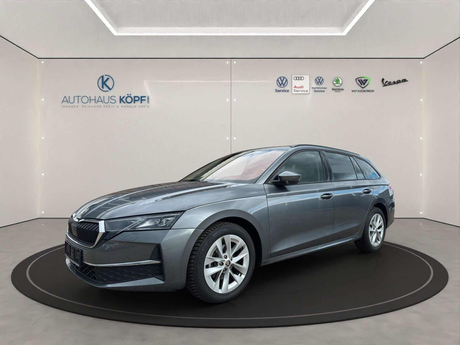 Skoda Combi 1.5 TSI Selection_Leder_Matirx_AHK_Head up