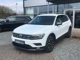 Volkswagen Tiguan Allspace 2.0 TDI United LED AHK 360° HUD - Volkswagen Tiguan Allspace: United