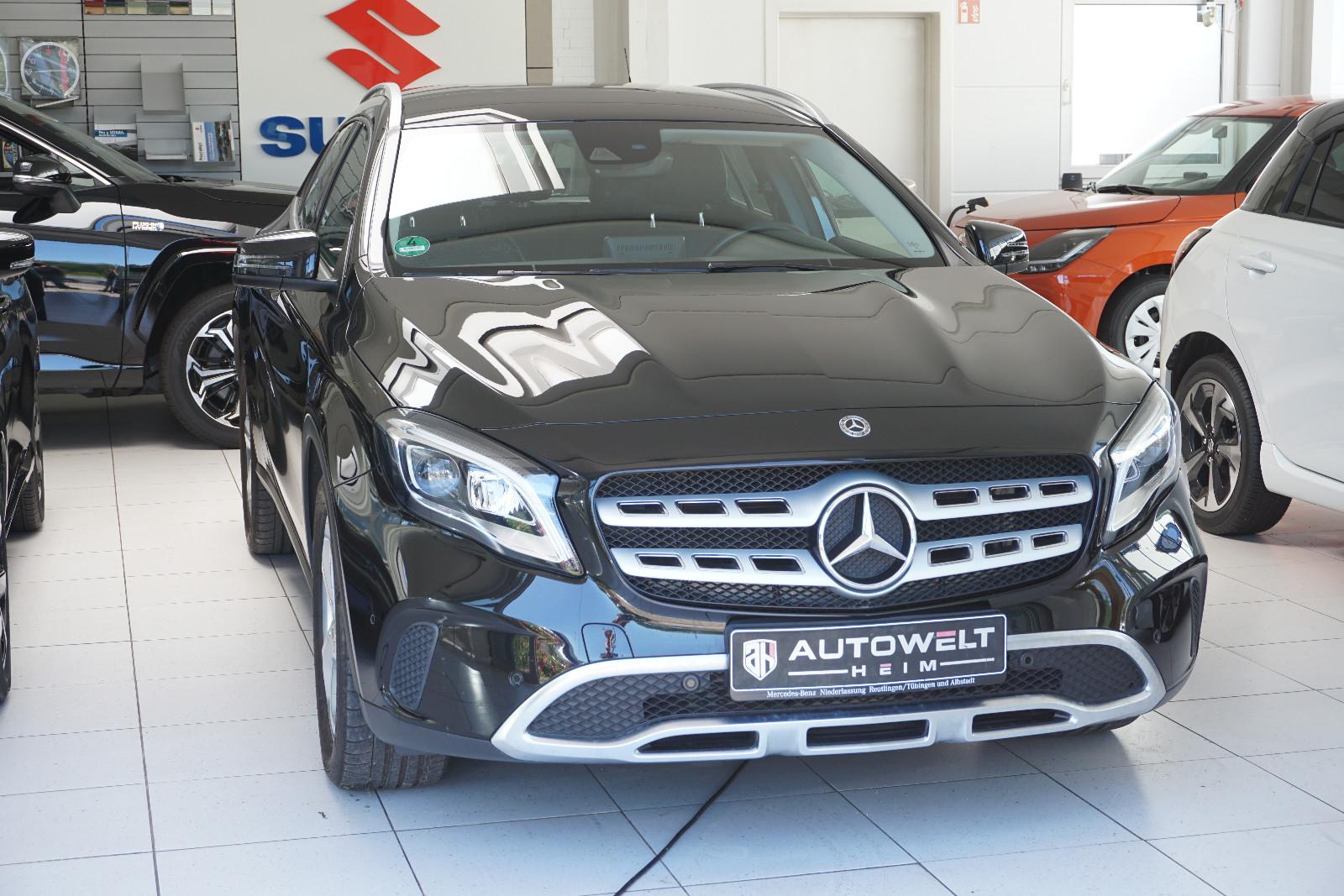 Mercedes-Benz GLA 220 4Matic* Memory*PDK*Business*Leder