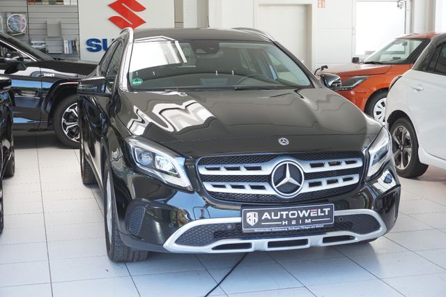 MERCEDES-BENZ GLA 220 4Matic* Memory*PDK*Business*Leder