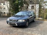 Volvo XC70 2.4D AWD Automatik - gebrauchte Volvo XC70 aus dem Jahr 2006