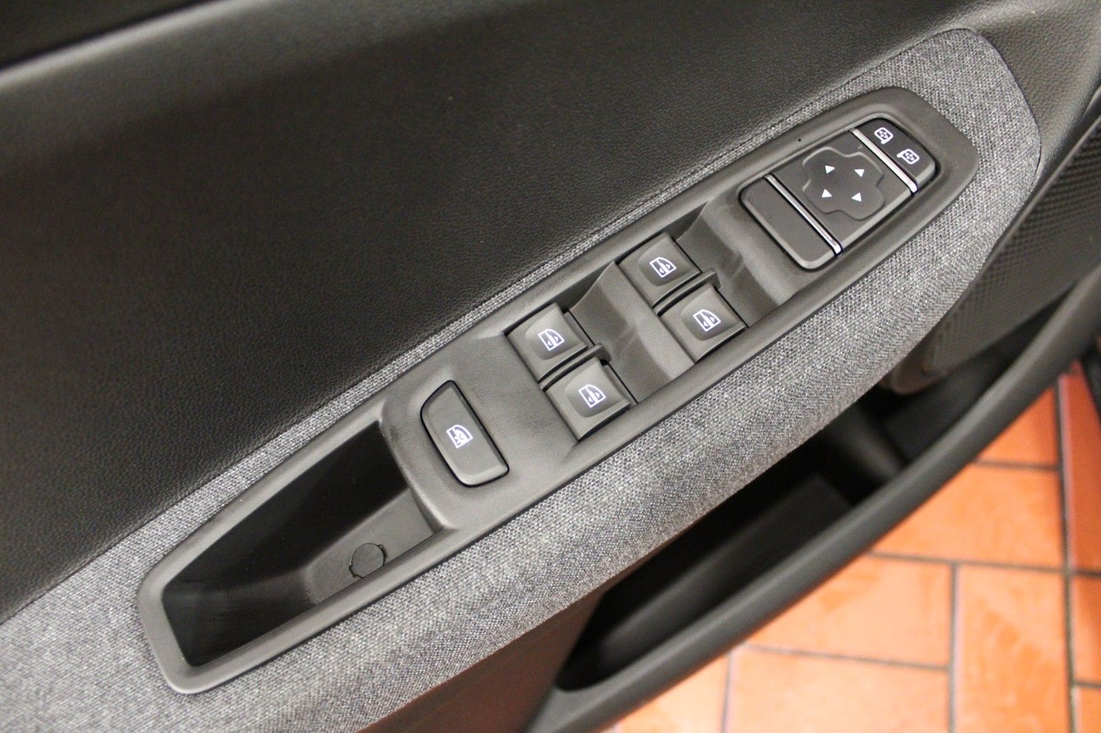 Fahrzeugabbildung Renault ZOE Z.E. 50 R135 Experience *inkl. Batterie!!*