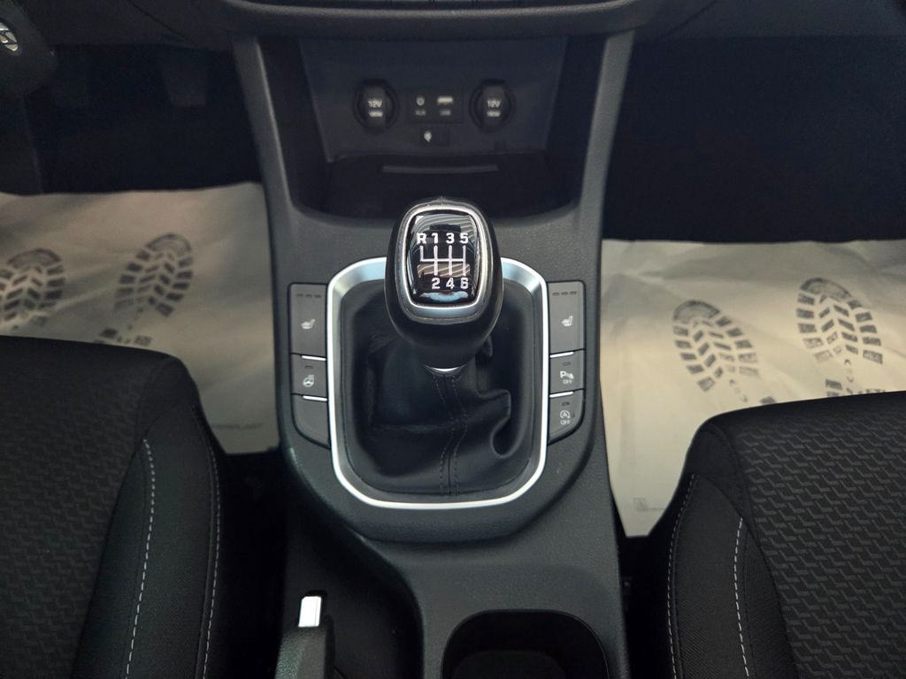 Hyundai i30 Intro HU AU NEU – Ansicht 17