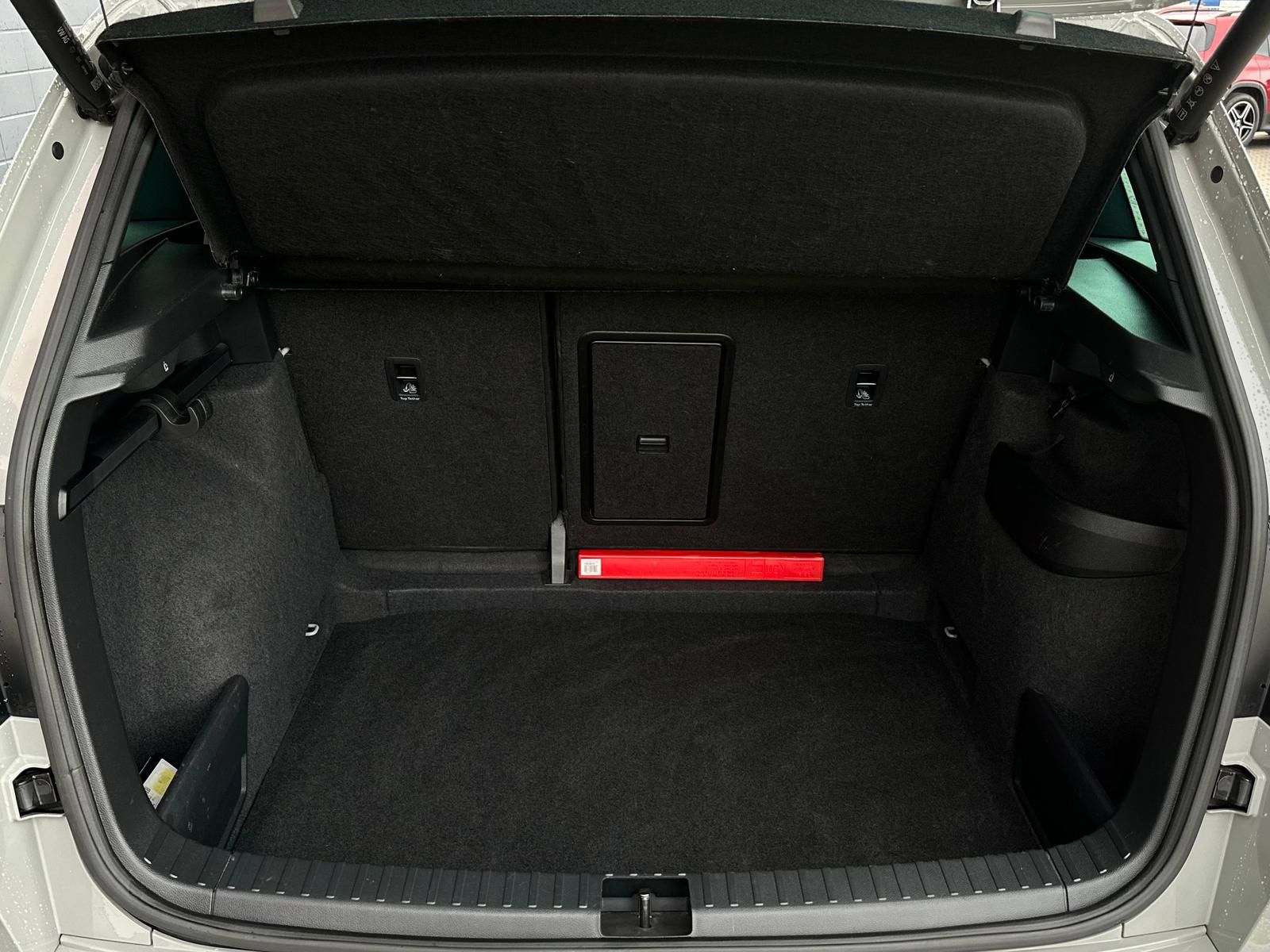 SKODA Karoq 1.5TSI SPORTLINE LED#AHK#PANO#TEMPO#PDC#FH - Image 7