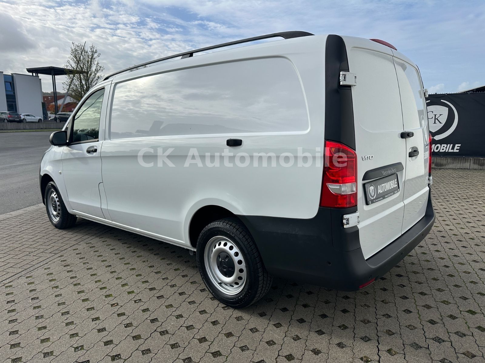 Fahrzeugabbildung Mercedes-Benz Vito Kasten 116 CDI RWD lang Autom./Klima/PDC