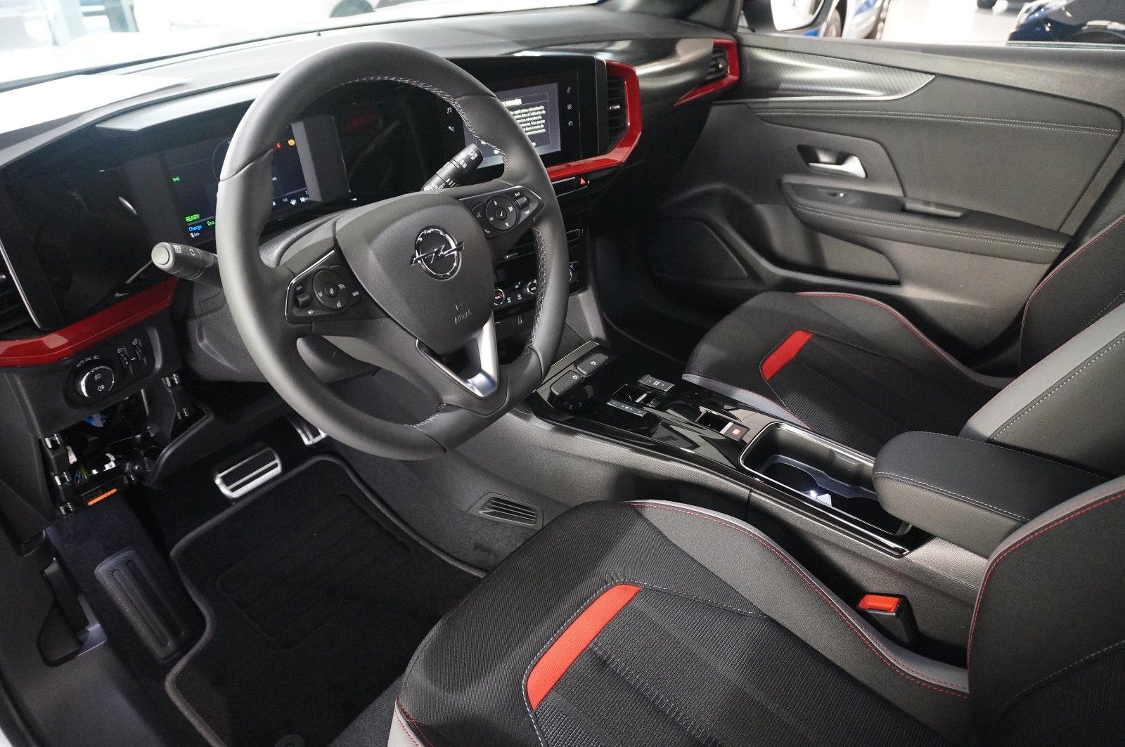 Fahrzeugabbildung Opel Mokka-e GS Line 18"ALU/NAVI/LED/KAMERA/SHZ/PDC