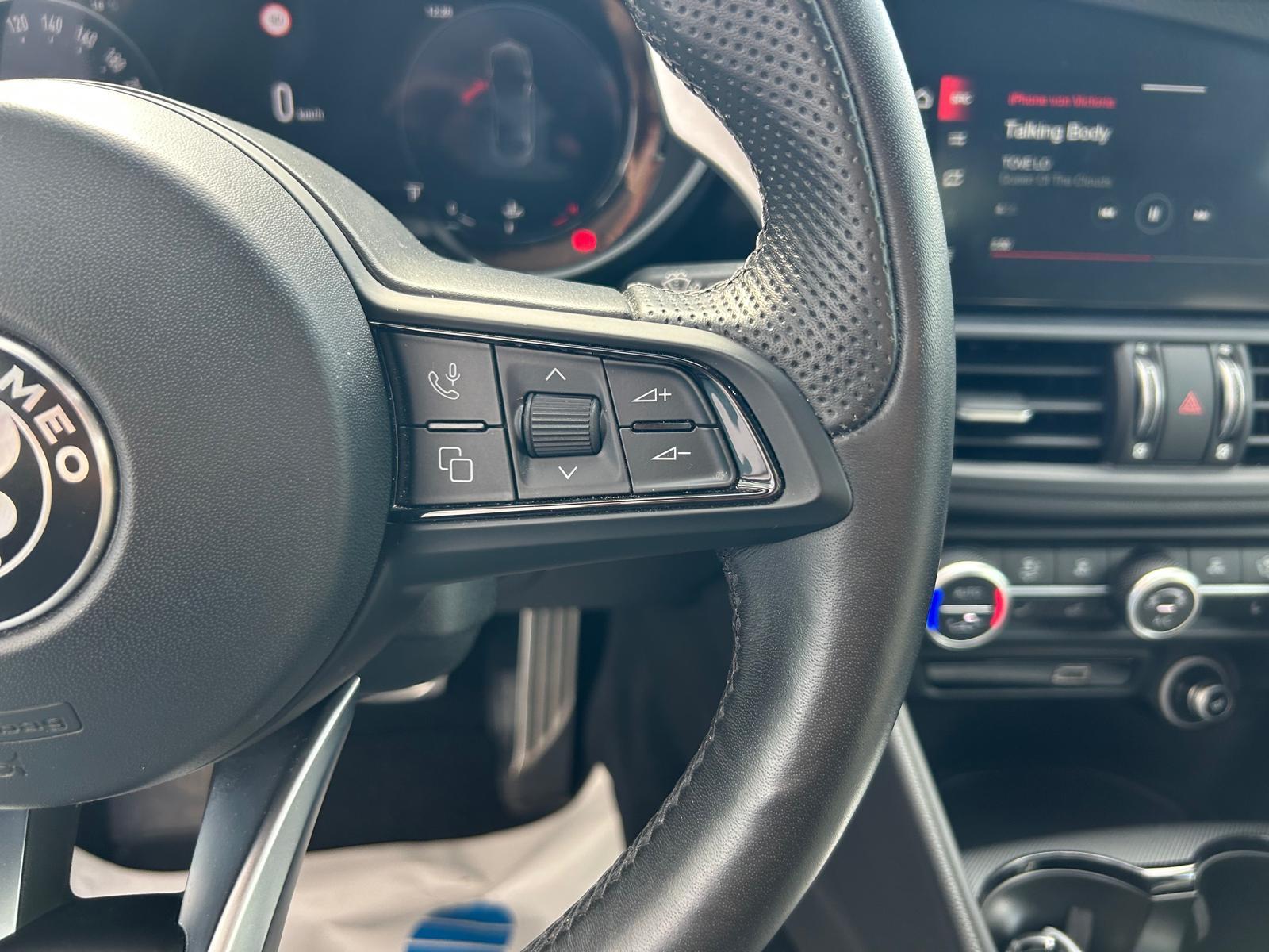 Alfa Romeo Giulia Sprint Q4/LEDER/NAVI/SHZ/ACC/KAM/APPLE, миниатюра 18