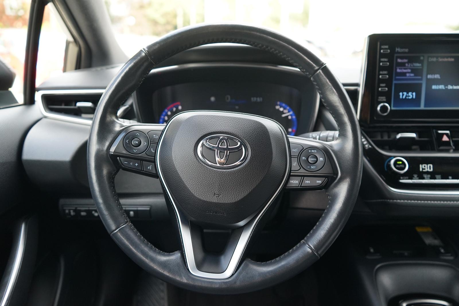 Toyota Corolla 1.2 Team D LED Navi ACC Totwinkel AHK, миниатюра 19