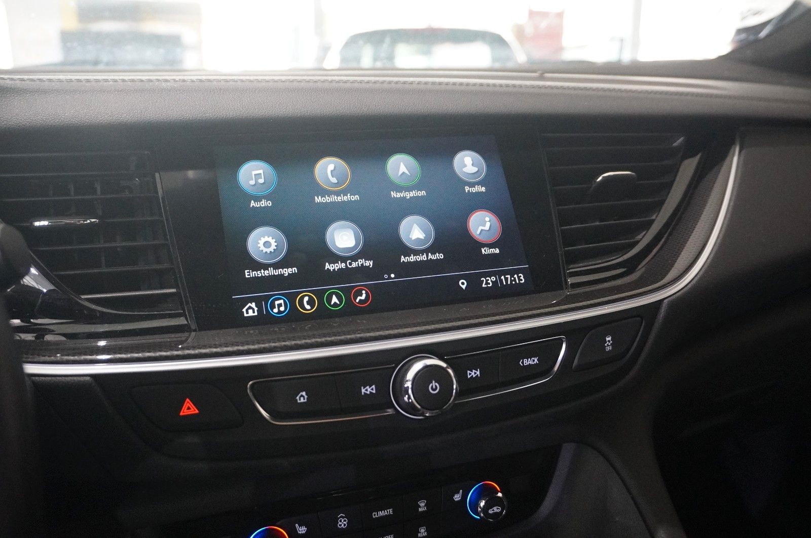 Fahrzeugabbildung Opel Insignia B ST 2.0T ELEGANCE NAVI/LED/VIRT./DAB+