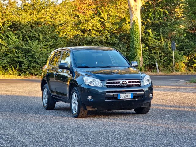 Toyota RAV 4 RAV4 Crossover 2.2 D-4D 136 CV DPF 