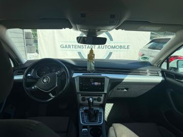 Volkswagen Passat Variant - 9