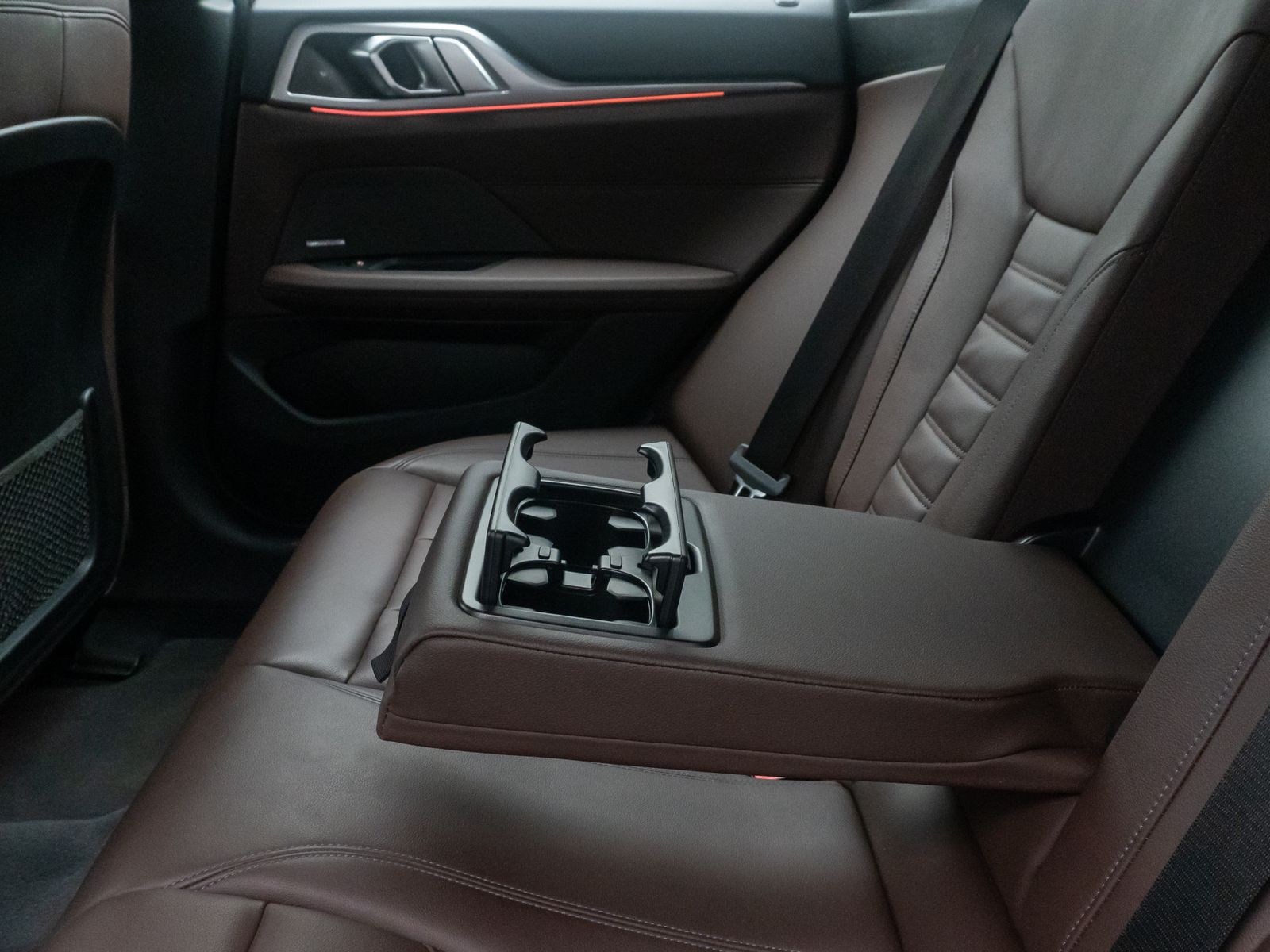 Fahrzeugabbildung BMW i4 M50 GC HUD H/K Komfort DAB Kamera 19Zoll