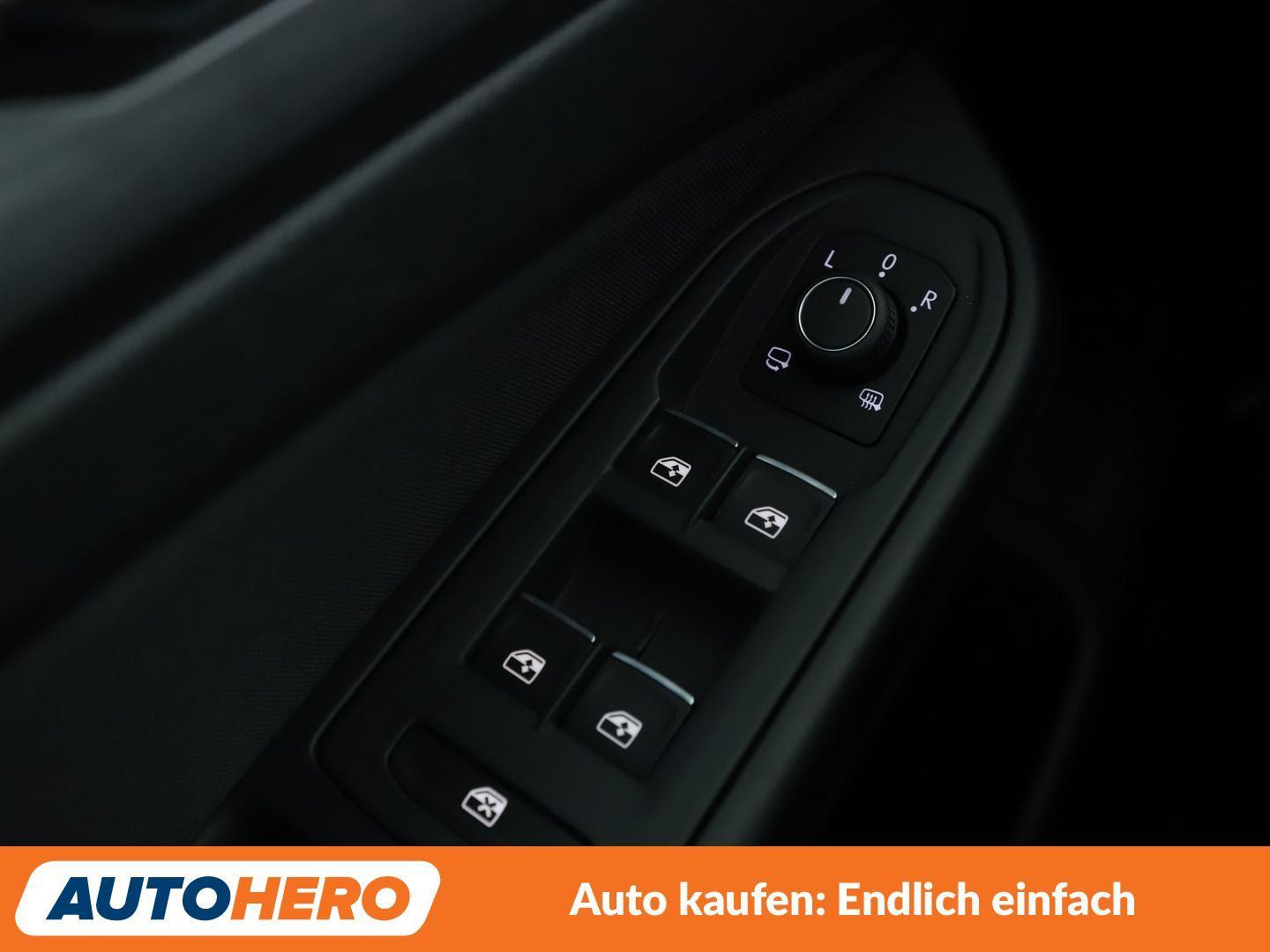 Volkswagen Golf VIII 1.5 eTSI ACT Style Aut.*HUD*MATRIX*ACC
