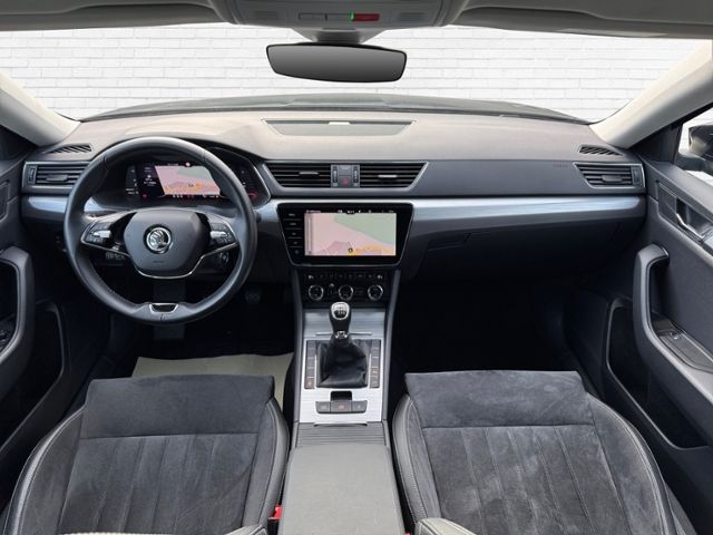 Fahrzeugabbildung SKODA Superb 2.0 TDI Ambition KLIMA LED NAVI ALU