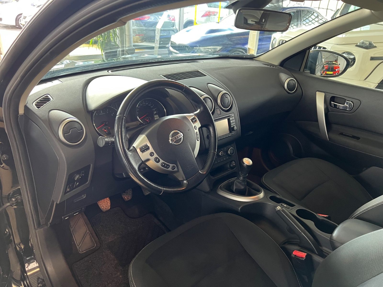Fahrzeugabbildung Nissan Qashqai 2.0 Acenta *NAVI*RÜCKFAHRKAMERA*1.HAND*
