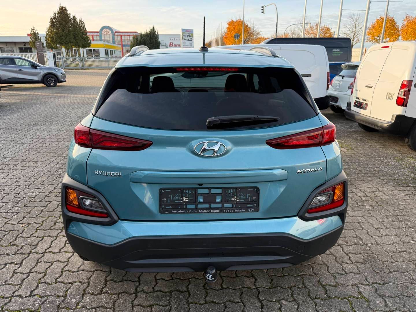 Fahrzeugabbildung Hyundai KONA 1.0 T-GDi TREND 17' Alu, LED, Sichtpaket
