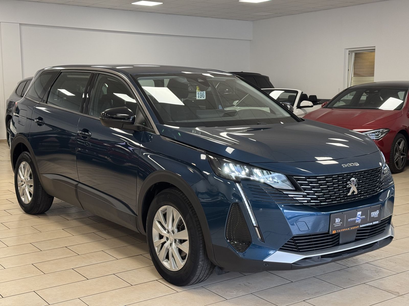 Peugeot 5008 7 Sitzer*Active-Pack*Navi*R-Cam*LED*CarPlay imagem 3