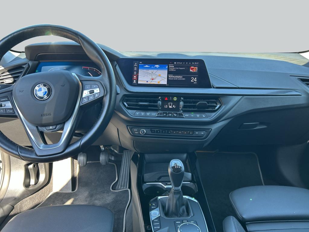 BMW 116 i Sport Line LED Navi Lenkrad- und Sitzheizun, миниатюра 13