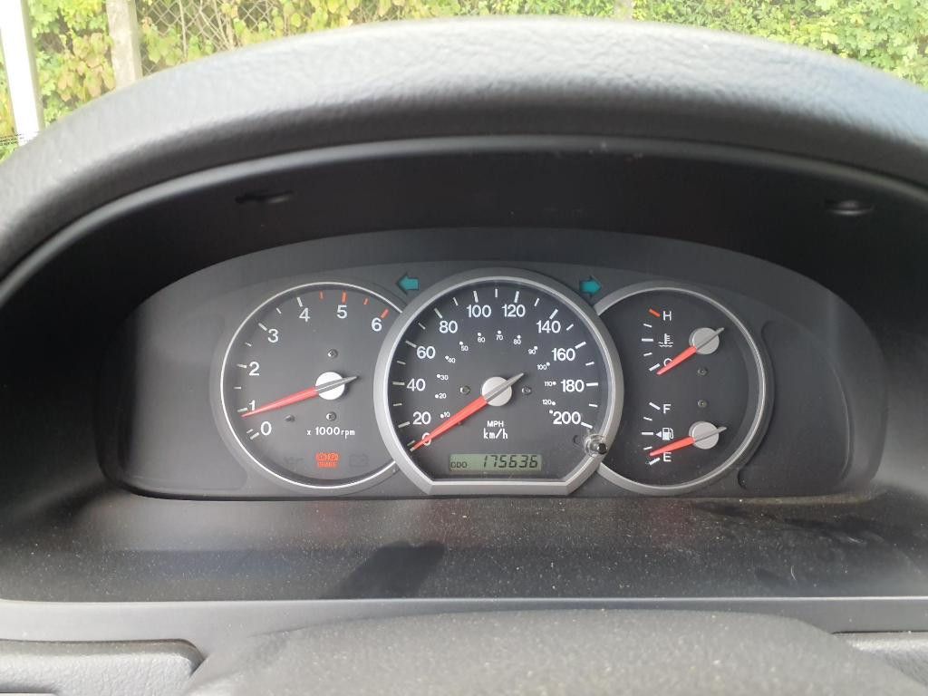 Fahrzeugabbildung Kia Carnival 2.9 CRDi 6-Sitzer AHK Klimaauto PDC SHZ