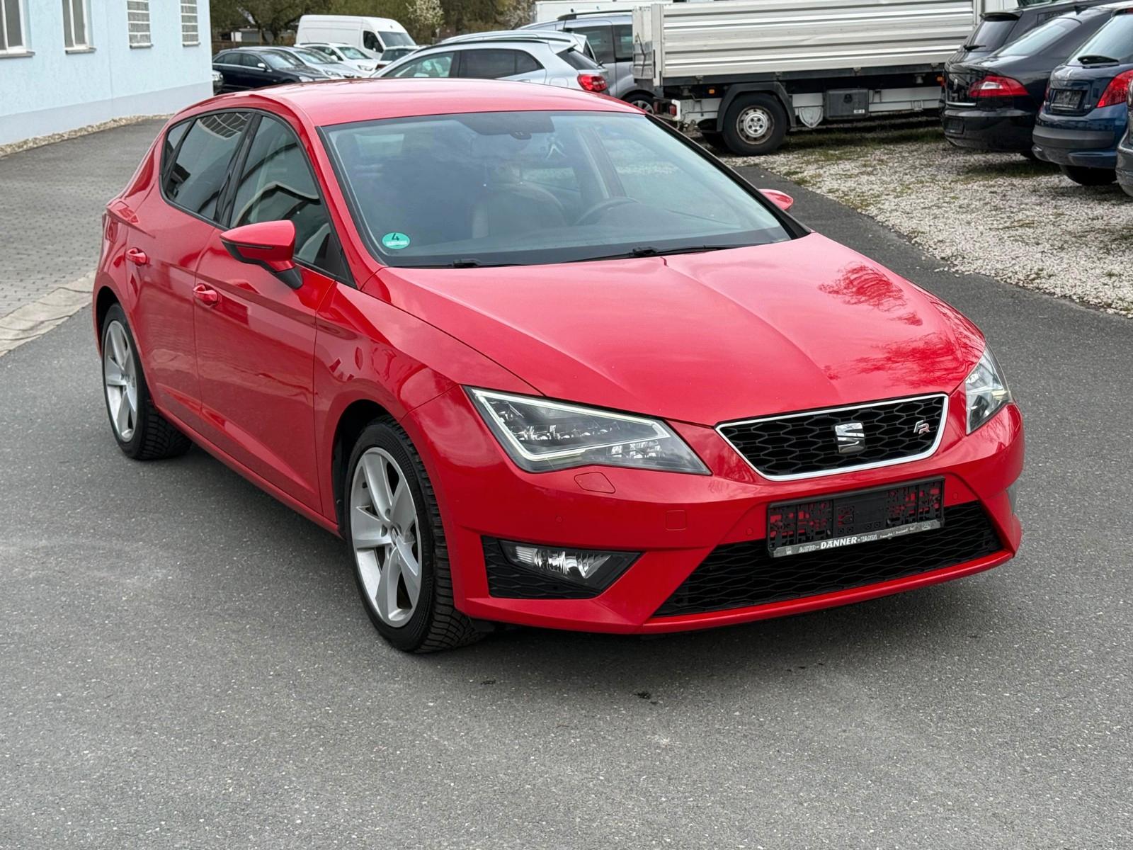 Seat Leon FR Line PDC LED Leder Tüv Neu