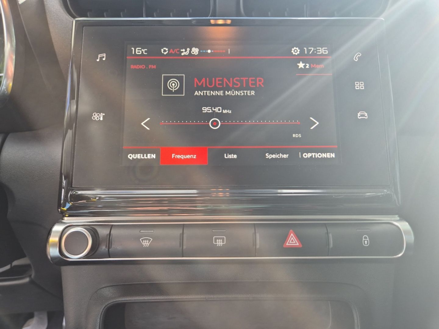 Fahrzeugabbildung Citroën C3 Aircross Feel 1.2 Puretech 110 Spurhalteass.