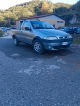 Fiat Strada 1.9 JTD Pick-up Cabina Lunga - graue Fiat Strada