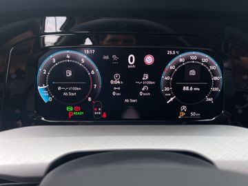 Volkswagen Golf - 10