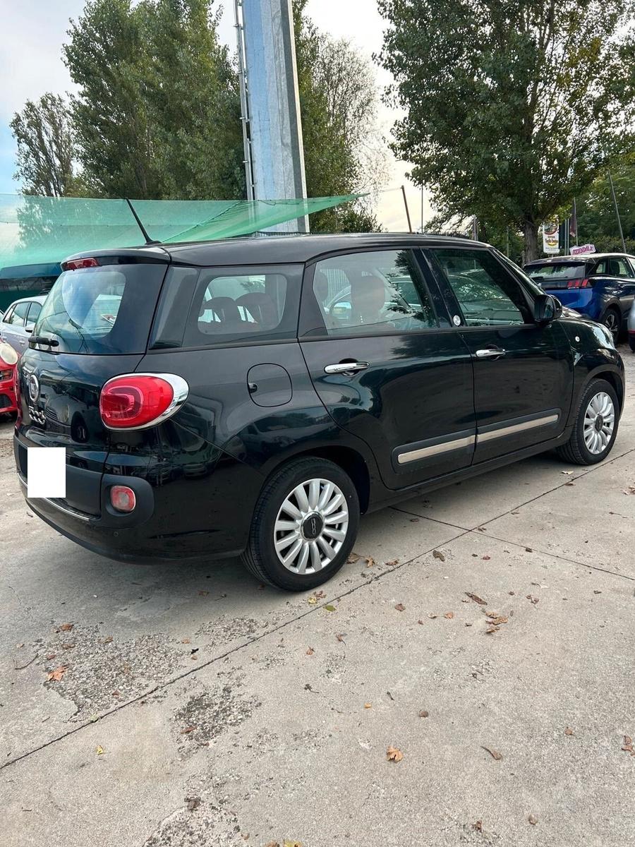 Fiat 500L 2015 — photo 9