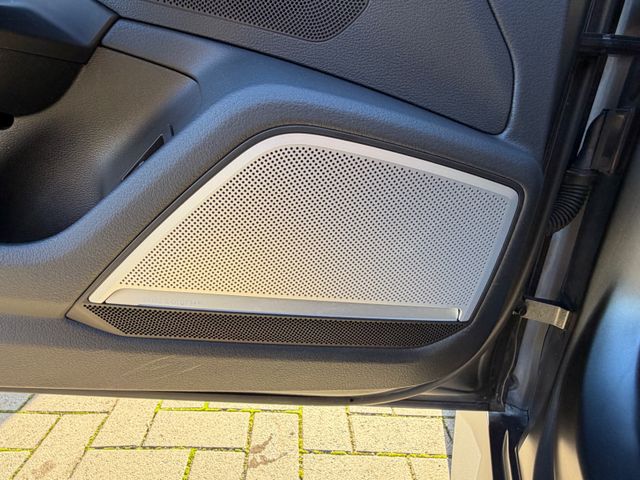 Fahrzeugbild 19