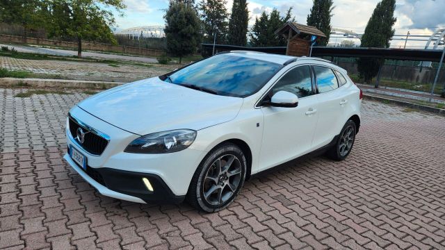 Volvo V40 Cross Country 2.0 TD 120cv Country D2