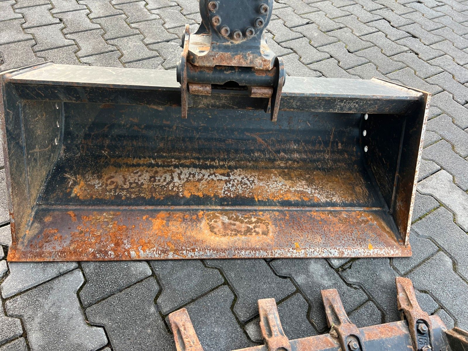 Fahrzeugabbildung JCB 19C-1 / nur 504h! / Powertilt / 2022