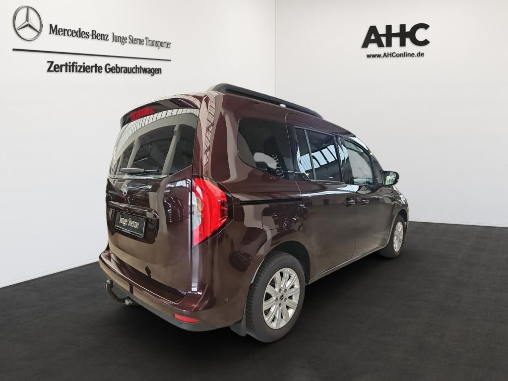 Fahrzeugabbildung Mercedes-Benz T 180 PROGRESSIVE AHK Navi LED PTS RFK SHZ Tisch