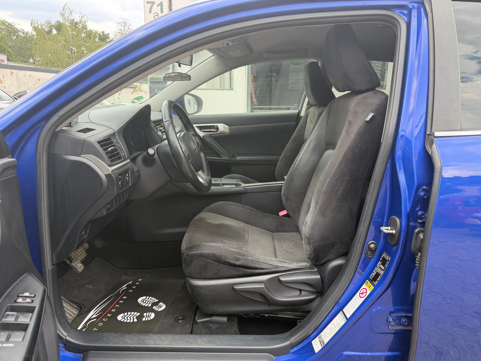 Lexus CT 200h Hybride 136 ch Dynamic • Boîte auto • 135 000 km • Phares LED • Radars AV/AR • Keyless