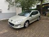 Peugeot 407 SW Navi Panoramadach - gebrauchte Peugeot 407 aus dem Jahr 2008