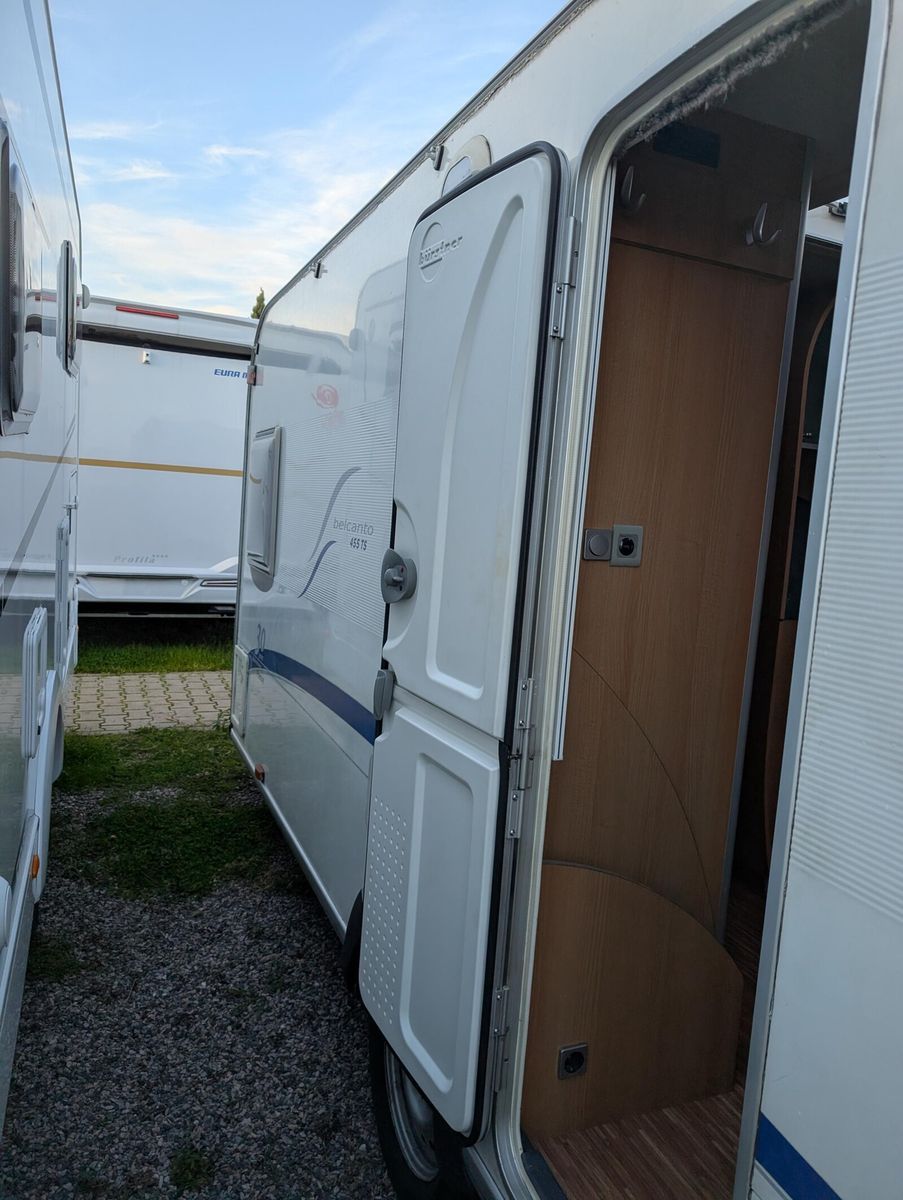 Fahrzeugabbildung Bürstner Belcanto 455 TS Mover,Vorzelt