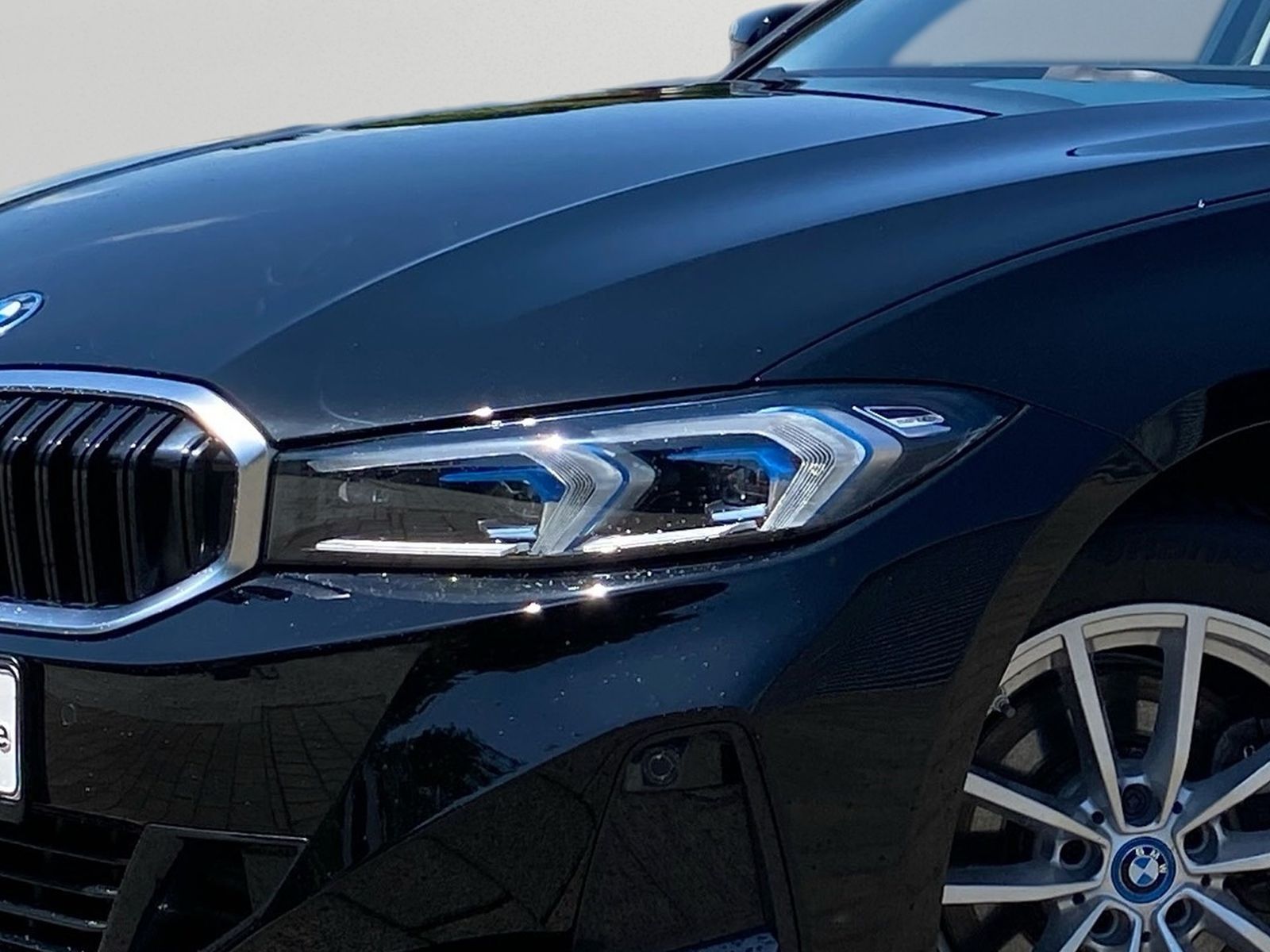 BMW 320e Touring, HYBRID, ab 249,- € mtl. Rate foto 5