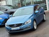 Volvo V60 Kombi Kinetic 2.0 D4/Navi*Klima*Pdc*Temp - Volvo V60: Kinetic