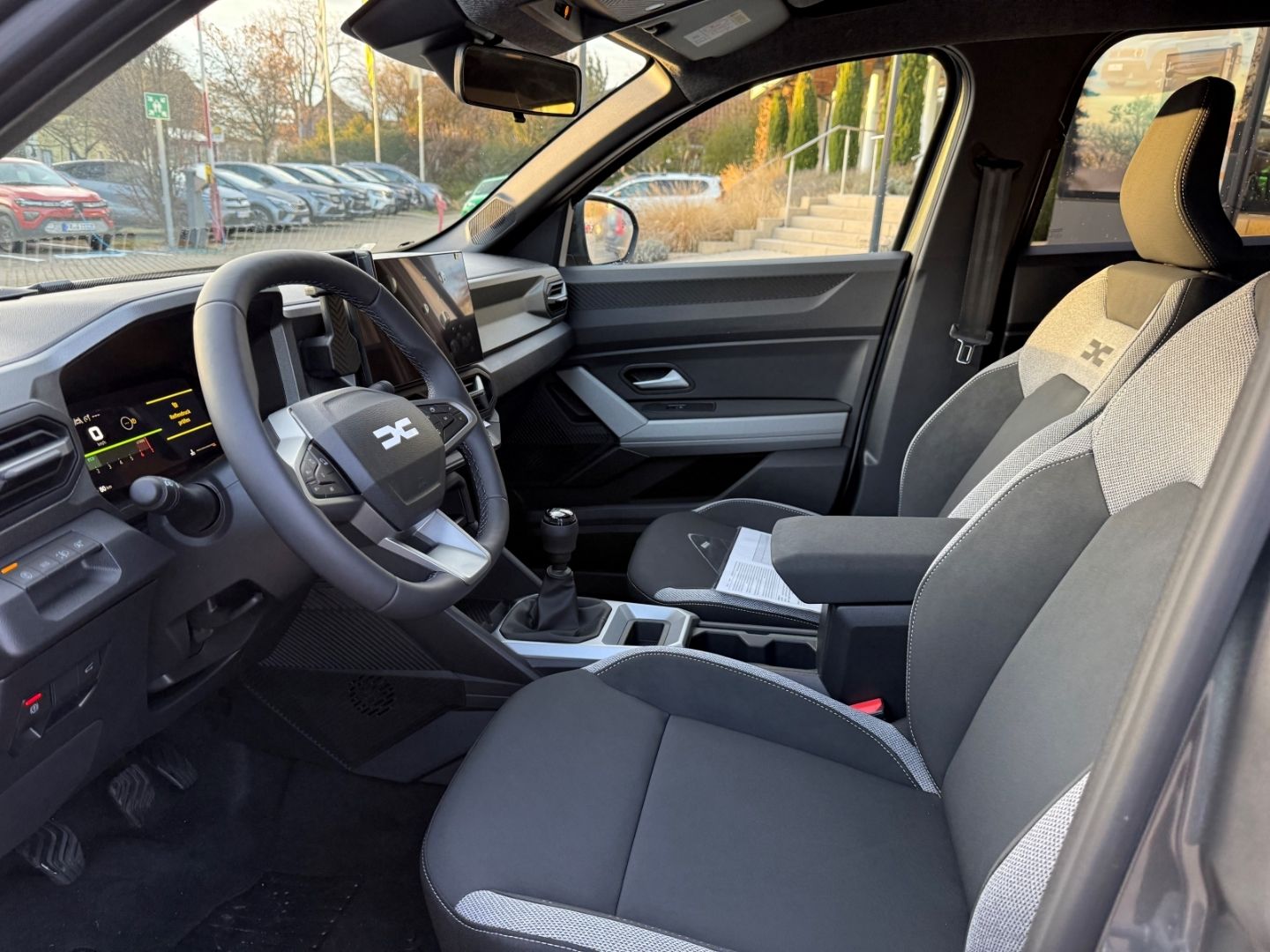 Fahrzeugabbildung Dacia Bigster TCe 140 Journey Navi Digitales Cockpit L