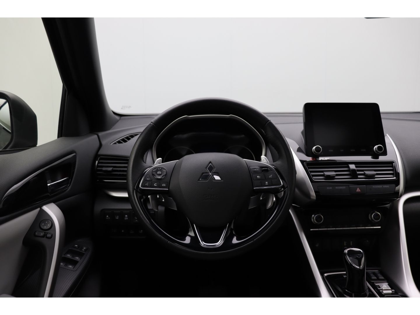 Fahrzeugabbildung Mitsubishi Eclipse Cross Top Hybrid 4WD ACC Pano Schiebedac