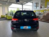 Volkswagen Golf VII Lim. e-Golf *LED*Wärmepumpe*RFK* - Volkswagen Golf mit Elektro-Antrieb: Automatik